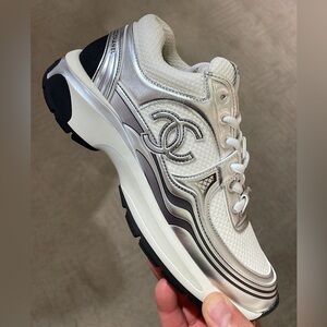 BRAND NEW CHANEL SNEAKERS NWT 39.5